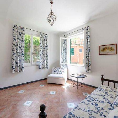 Joivy Light Flat With Great View, Cinque Terre Apartment Вернаца Екстериор снимка