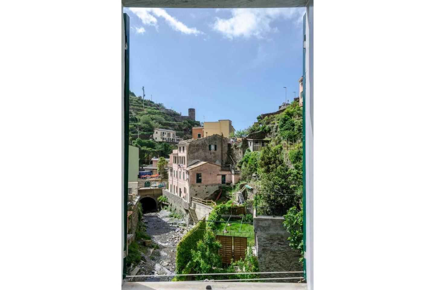 Joivy Light Flat With Great View, Cinque Terre Apartment Вернаца Екстериор снимка